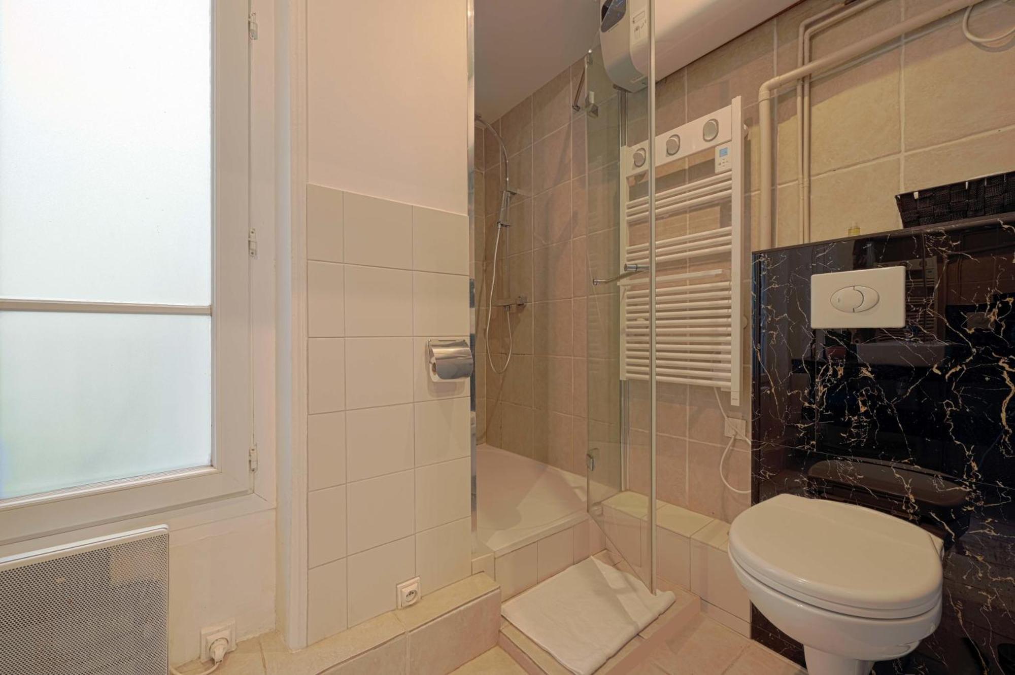 Large Modern Studio Close To The Eiffel Tower And Paris Highlights Apartment Екстериор снимка